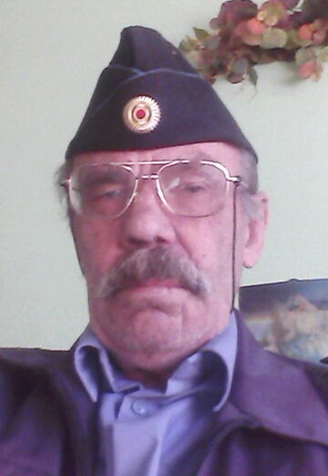 Моя фотография - Бруно, 73 из Санкт-Петербург (@bruno252)
