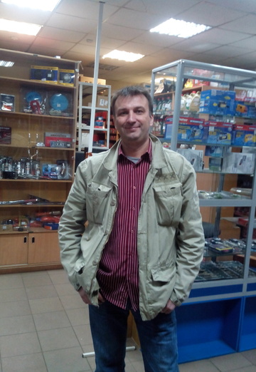 Моя фотография - Андрей, 53 из Санкт-Петербург (@andrey208921)