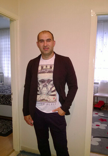 Моя фотография - Латиф, 43 из Санкт-Петербург (@latif539)